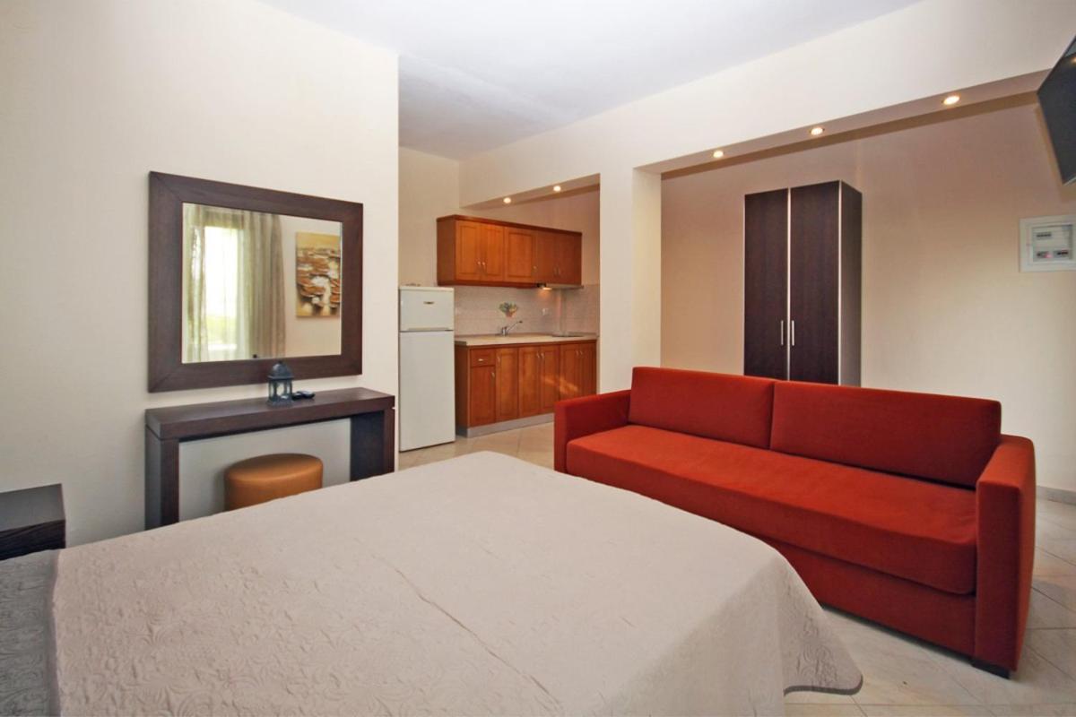Stamos Apartments And Studios Vourvourou Værelse billede